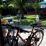 Bed & Breakfast L'albero Di Antonia 3*