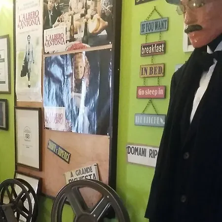 住宿加早餐酒店 安东尼亚拉波罗住宿加早餐旅馆 3*