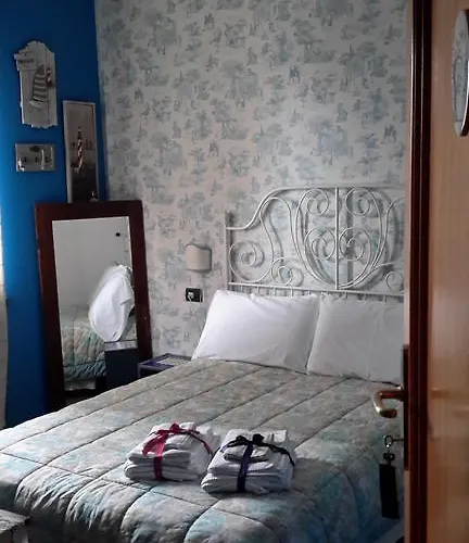 L'albero Di Antonia Frühstückspension